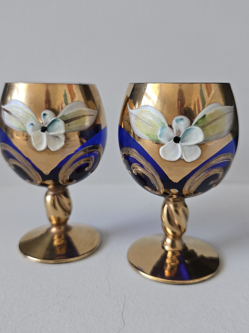 (2) Cobalt Blue Glass and Gold Gilded Cordial Glasses Venetian Murano Tre Fuochi